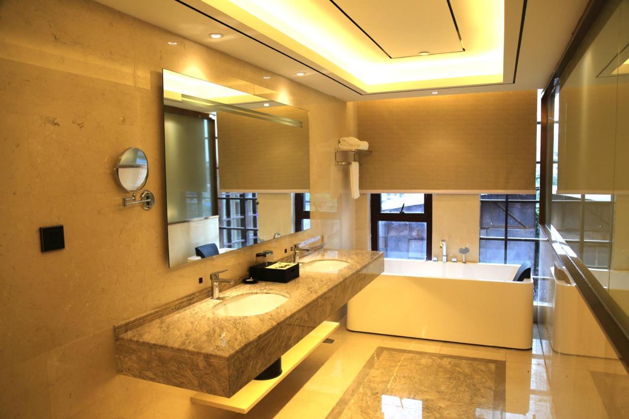 Zhongbo Art Hotel Kanton Zewnętrze zdjęcie